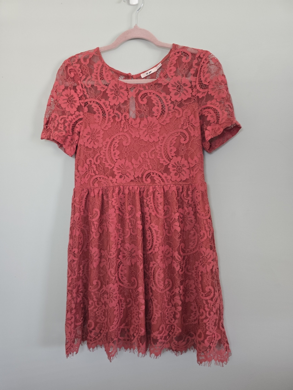 Francesca’s Mi Ami Coral Pink Floral Lace Fit & Flare Dress Women’s S